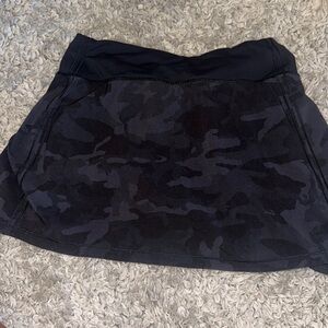 Lululemon Pace Rival skort Camo Black “long version”